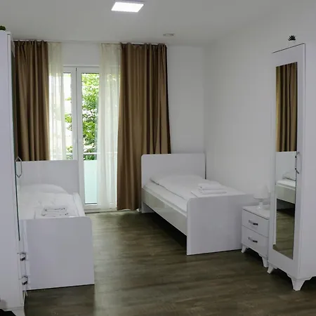 & Burglesum Apartment
